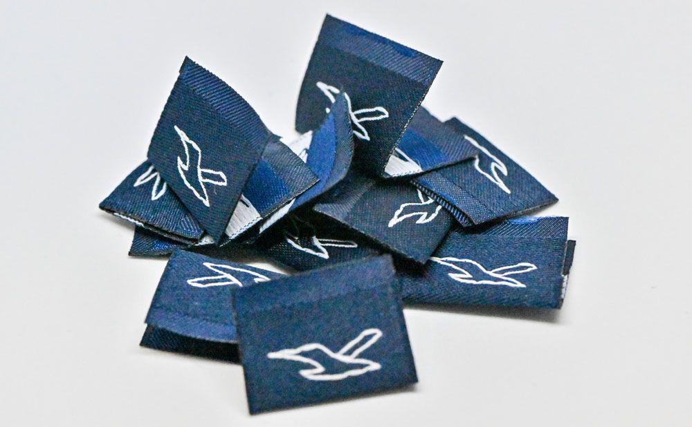 Ušivne tekstilne etikete