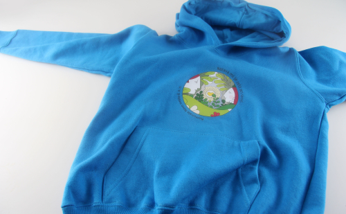 T-Shirts und Hoodies